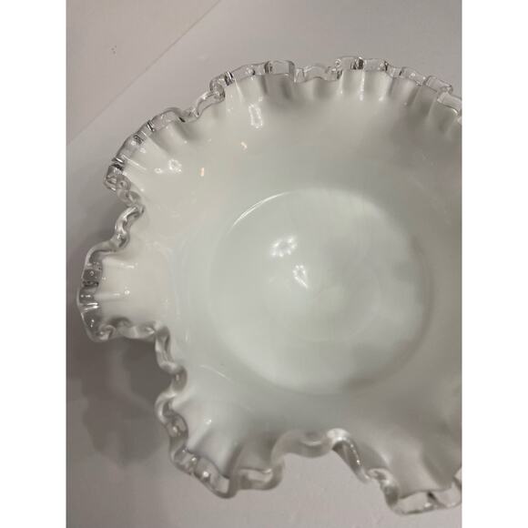 FENTON-Silver Crest white milk glass medium size compote ruffled crimped edge - Picture 6 of 15